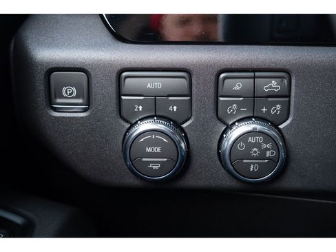 New 2026 GMC Sierra 1500 Elevation image 31