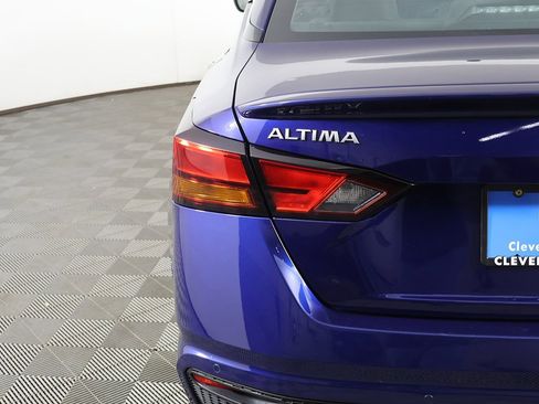 Used 2024 Nissan Altima 2.5 SR w/ SR Premium Package image 15