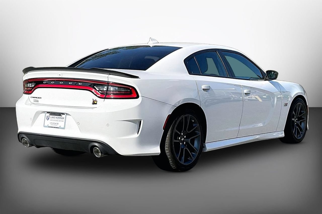 Certified 2023 Dodge Charger Scat Pack w/ Plus Group RWD image 8