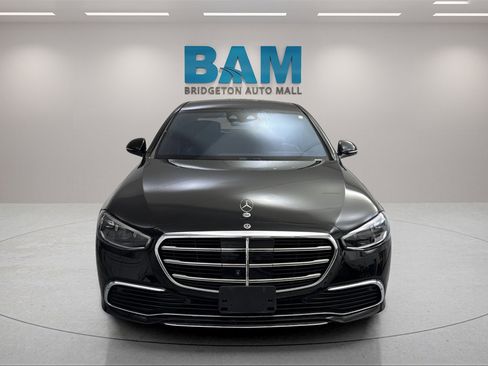 Used 2021 Mercedes-Benz S 580 4MATIC Sedan image 2