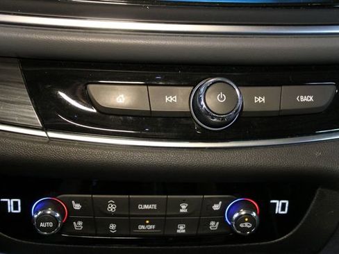 Used 2019 Buick Enclave Premium w/ Experience Buick Package AWD/4WD image 29