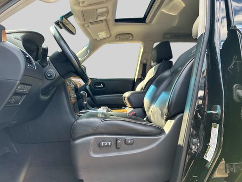 Used 2014 INFINITI QX80 4WD w/ Theater Package image 27
