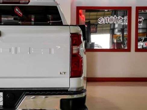 Used 2022 Chevrolet Silverado 2500 LT w/ Convenience Package AWD/4WD image 49