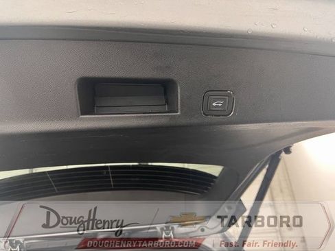 Used 2025 GMC Acadia Elevation FWD image 38