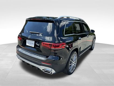 Used 2022 Mercedes-Benz GLB 250 4MATIC image 5