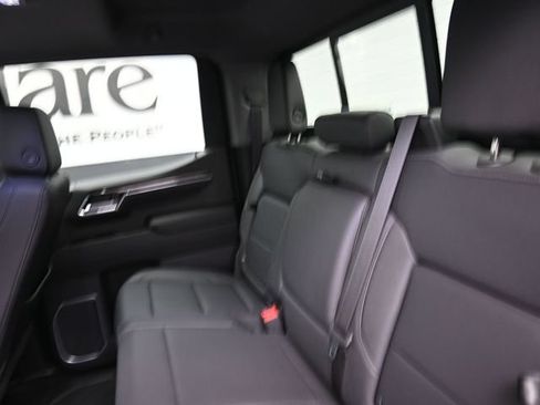 Used 2023 Chevrolet Silverado 1500 LTZ w/ LTZ Premium Package AWD/4WD image 20