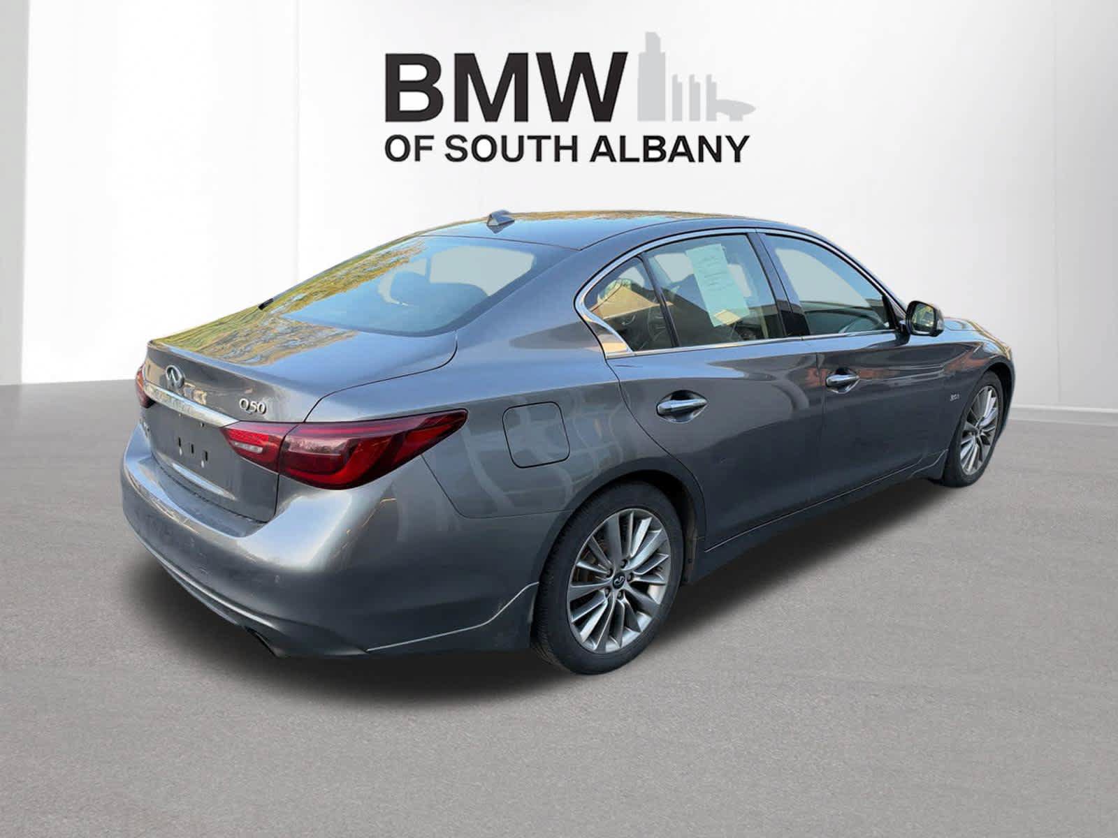 Used 2018 INFINITI Q50 Luxe w/ Sensory Package (Luxe) AWD/4WD image 5