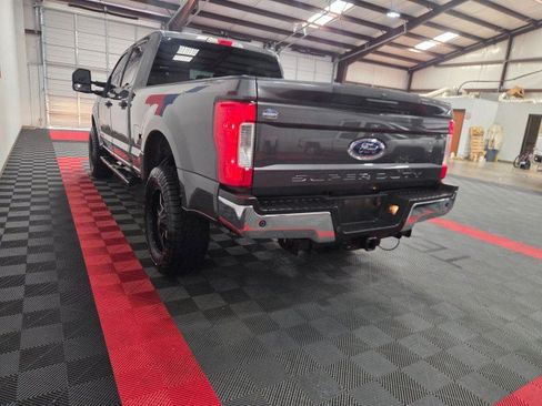 Used 2017 Ford F250 XLT w/ XLT Value Package AWD/4WD image 27