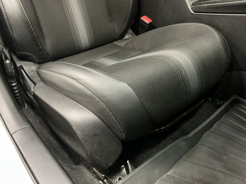 Used 2025 Honda Civic Sport image 31
