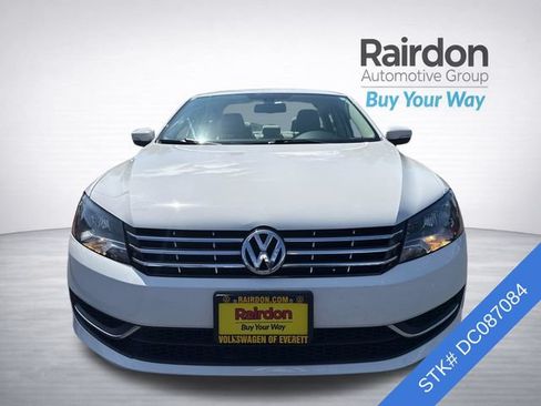 Used 2013 Volkswagen Passat 2.5 SEL FWD image 2
