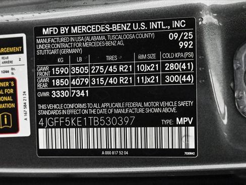 New 2026 Mercedes-Benz GLS 450 4MATIC image 28