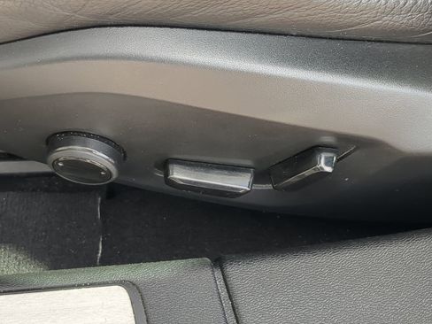 Used 2024 Volvo S60 B5 Plus image 20