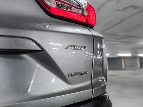 Used 2017 Honda CR-V Touring image 10