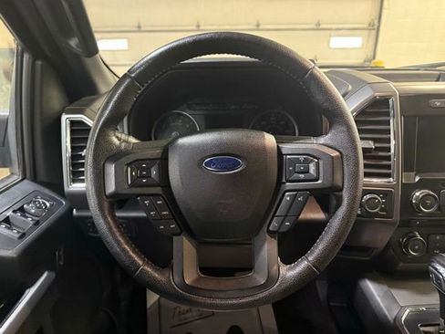 Used 2015 Ford F150 XLT w/ Equipment Group 302A Luxury image 11