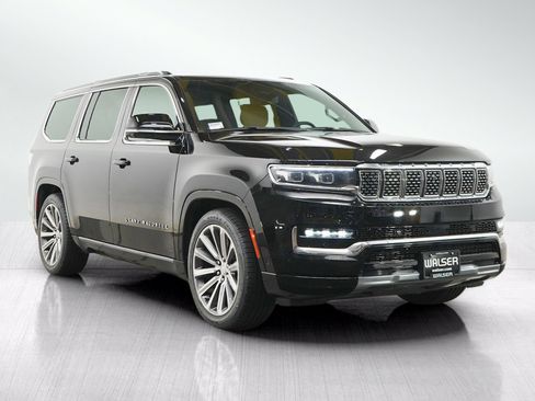 Used 2022 Jeep Grand Wagoneer Series II AWD/4WD image 9