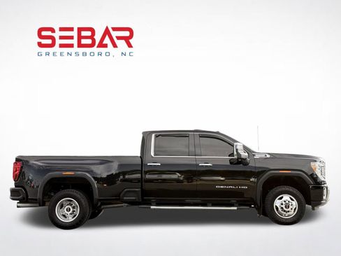 Used 2020 GMC Sierra 3500 Denali w/ Denali Ultimate Package AWD/4WD image 7