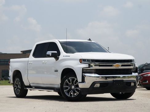 Used 2020 Chevrolet Silverado 1500 LT w/ Texas Edition RWD image 26