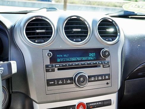 Used 2013 Chevrolet Captiva Sport LTZ image 26