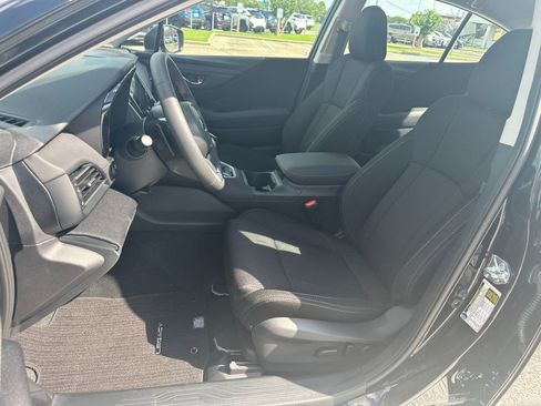 Used 2025 Subaru Legacy Premium image 7