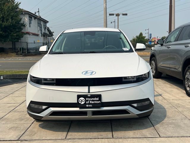 Certified 2024 Hyundai Ioniq 5 SE AWD/4WD image 4
