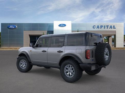 New 2025 Ford Bronco Badlands AWD/4WD image 4