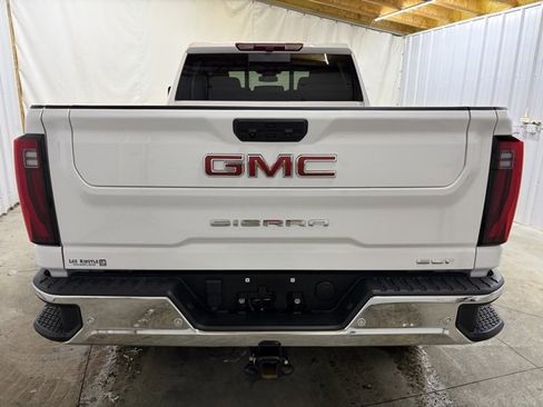 Used 2025 GMC Sierra 2500 SLT w/ SLT Premium Package image 7