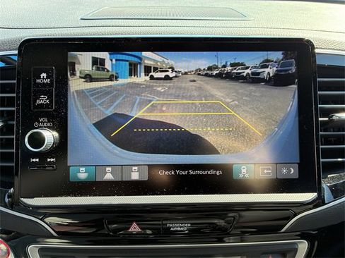 Certified 2025 Honda Ridgeline Black Edition image 25