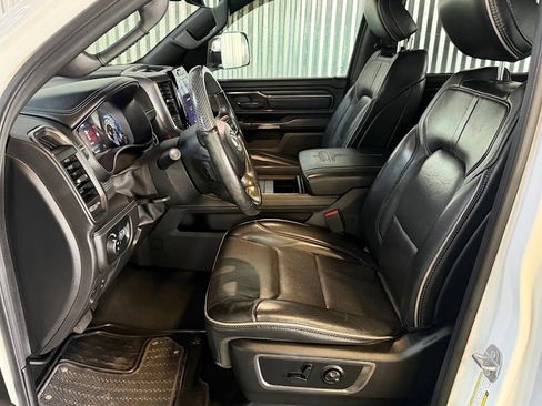 Used 2019 RAM 1500 Limited AWD/4WD image 12
