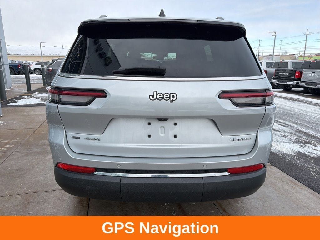 Used 2021 Jeep Grand Cherokee L Limited AWD/4WD image 9