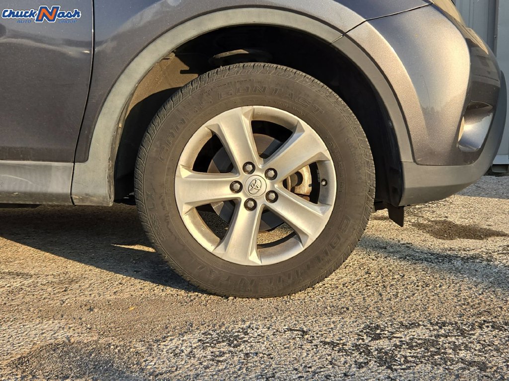 Used 2013 Toyota RAV4 XLE FWD image 10