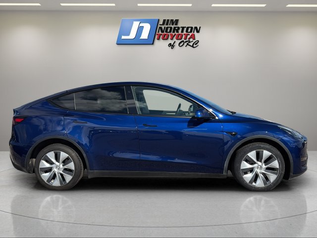 Used 2023 Tesla Model Y Long Range AWD/4WD image 4
