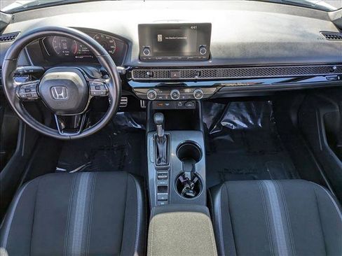 Used 2022 Honda Civic Sport image 14