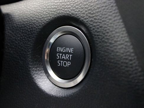 New 2026 Toyota Corolla SE FWD image 31
