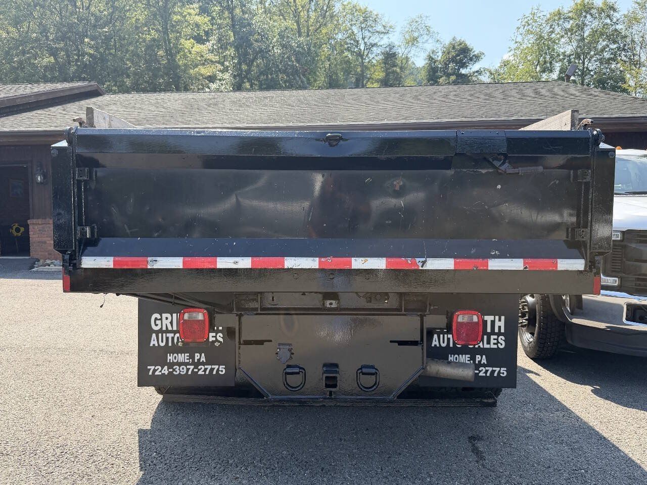 Used 2015 RAM 5500 Tradesman w/ Ambulance Prep Group RWD image 5