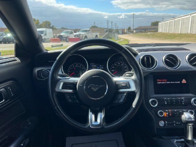 Used 2019 Ford Mustang GT RWD image 17