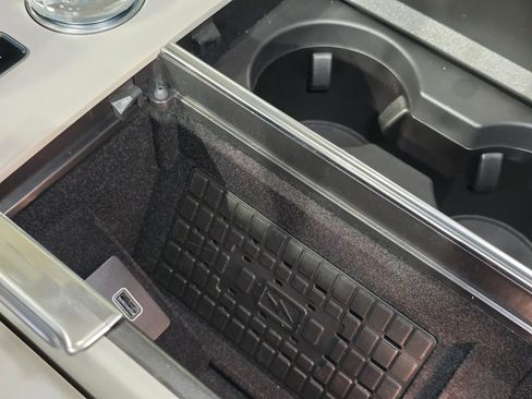 New 2025 Lincoln Navigator L Reserve w/ Jet Appearance Package image 33