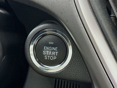 Certified 2024 Subaru Crosstrek 2.0i Premium image 19