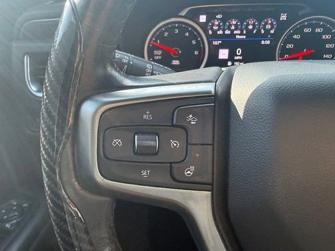 Used 2021 Chevrolet Tahoe Z71 w/ Z71 Off-Road Package AWD/4WD image 17