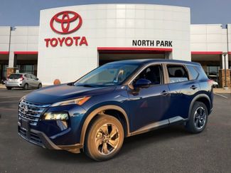 Used 2025 Nissan Rogue SV video 1