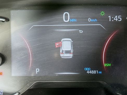 Used 2024 Toyota RAV4 XLE image 19