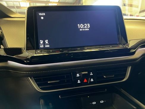 New 2026 Volkswagen Atlas Cross Sport SEL R-Line AWD/4WD image 17