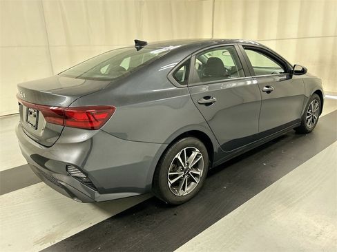 Certified 2023 Kia Forte LXS image 2