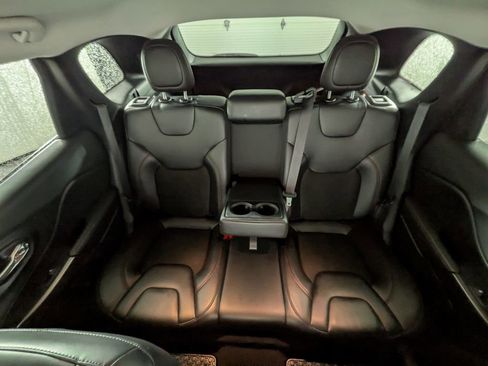 Used 2020 Jeep Cherokee Trailhawk w/ Cold Weather Group image 30