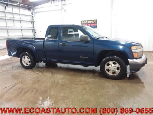 Used 2004 Chevrolet Colorado LS image 2