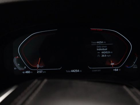 Used 2023 BMW 530i xDrive 530i xDrive w/ Premium Package image 17