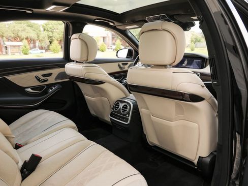 Used 2018 Mercedes-Benz S 560 4MATIC Sedan image 27