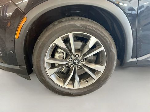 Used 2025 INFINITI QX60 Luxe FWD image 33