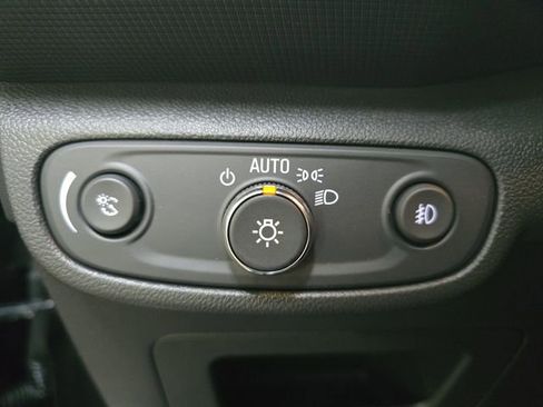 Used 2023 Chevrolet TrailBlazer LT image 24