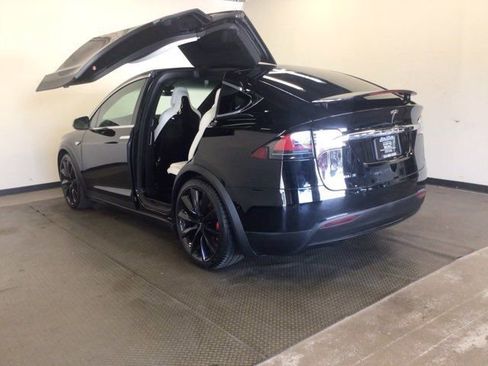 Used 2016 Tesla Model X Performance AWD/4WD image 3