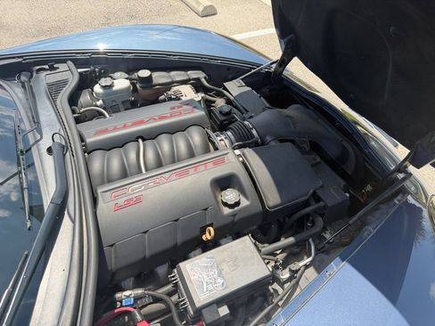 Used 2011 Chevrolet Corvette Coupe w/ Preferred Equipment Group RWD image 19